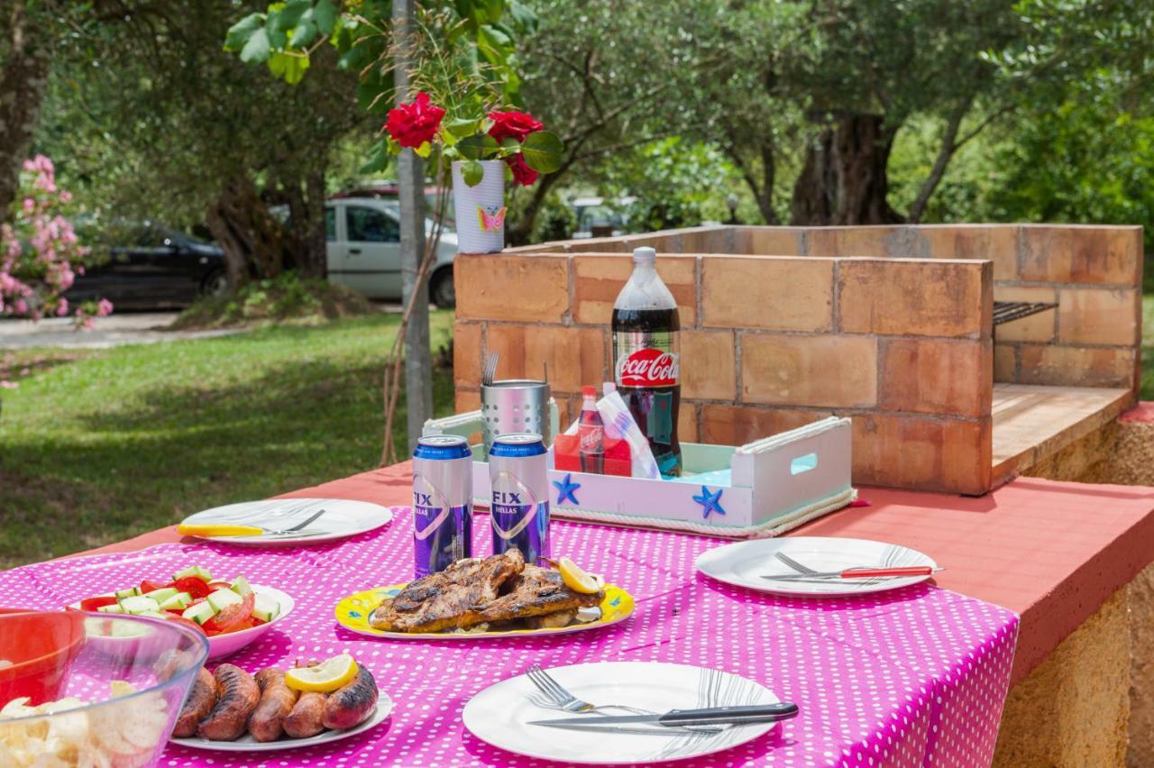 Family Holiday Apartment With Garden & Bbq Velonádesz Kültér fotó